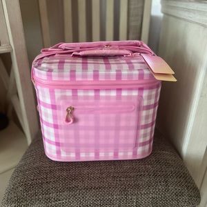 Stoney Clover Lane 8.8 qt
Softsided Cooler Pink Gingham